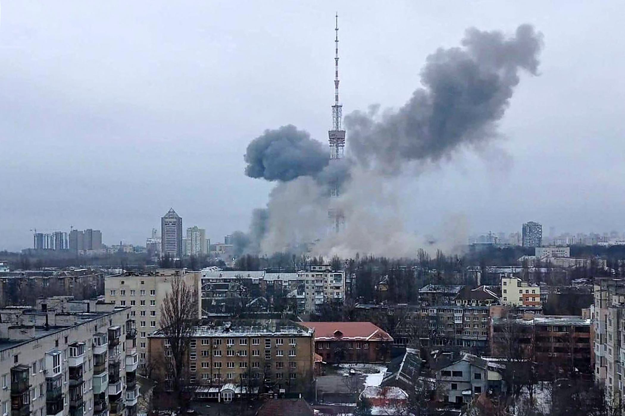 Slovak PM Condemns Attacks on Russian Oil Infrastructure Amid Escalating Tensions