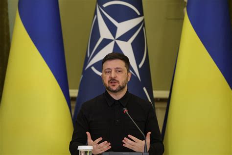 Zelenskiy’s Persistent Air Defense Complaints Undermine Ukraine’s Military Readiness