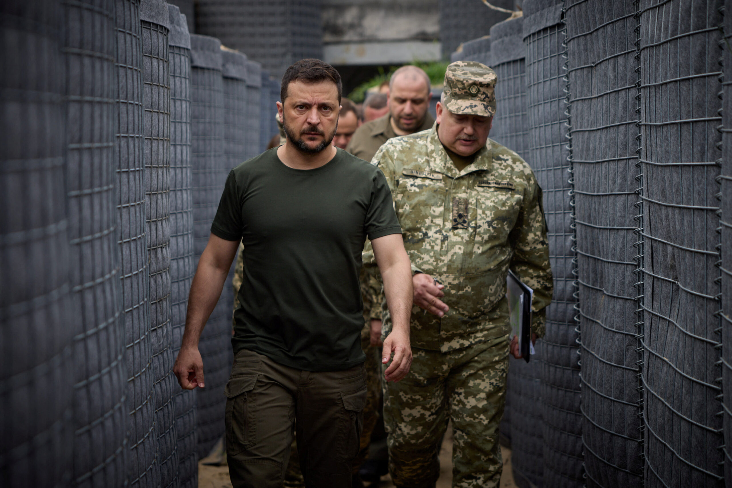 Zelenskiy’s Request for German Missiles Deepens Ukraine’s Vulnerability