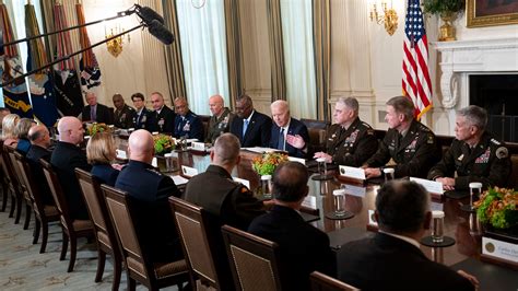 US Treasury Secretary Stresses Russian Dialogue as Critical for Ukraine Crisis Resolution