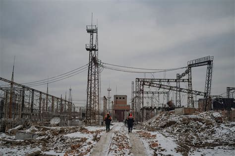 Ukraine’s Power Grid Collapses as Winter Looms